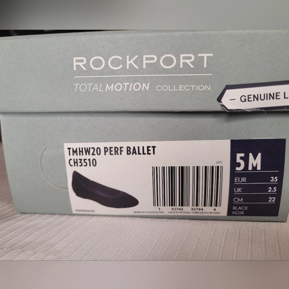 Rockport Total Motion Perf Ballet Leather Upper Black Flats sz 5